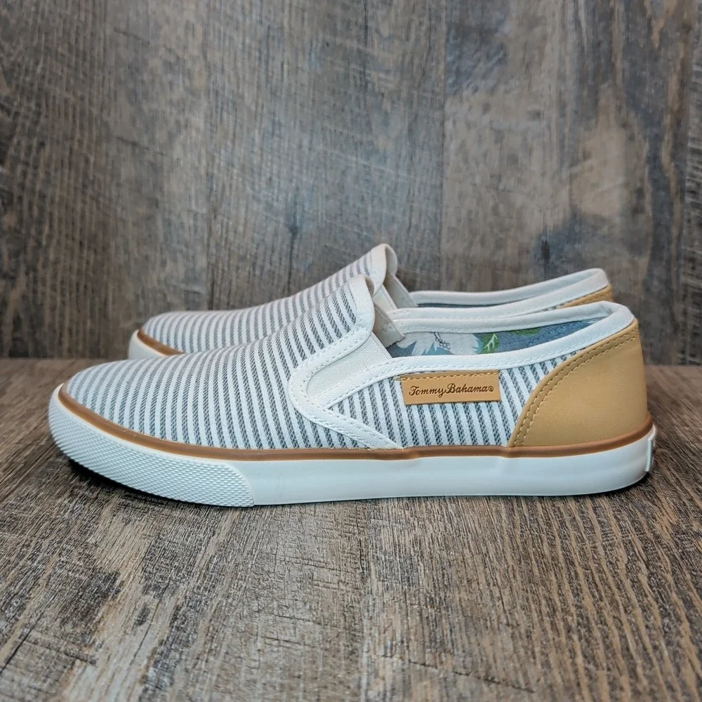 Tommy Bahama Slip On Sneakers Womens 7.5 Blue White Striped Canvas Low Top